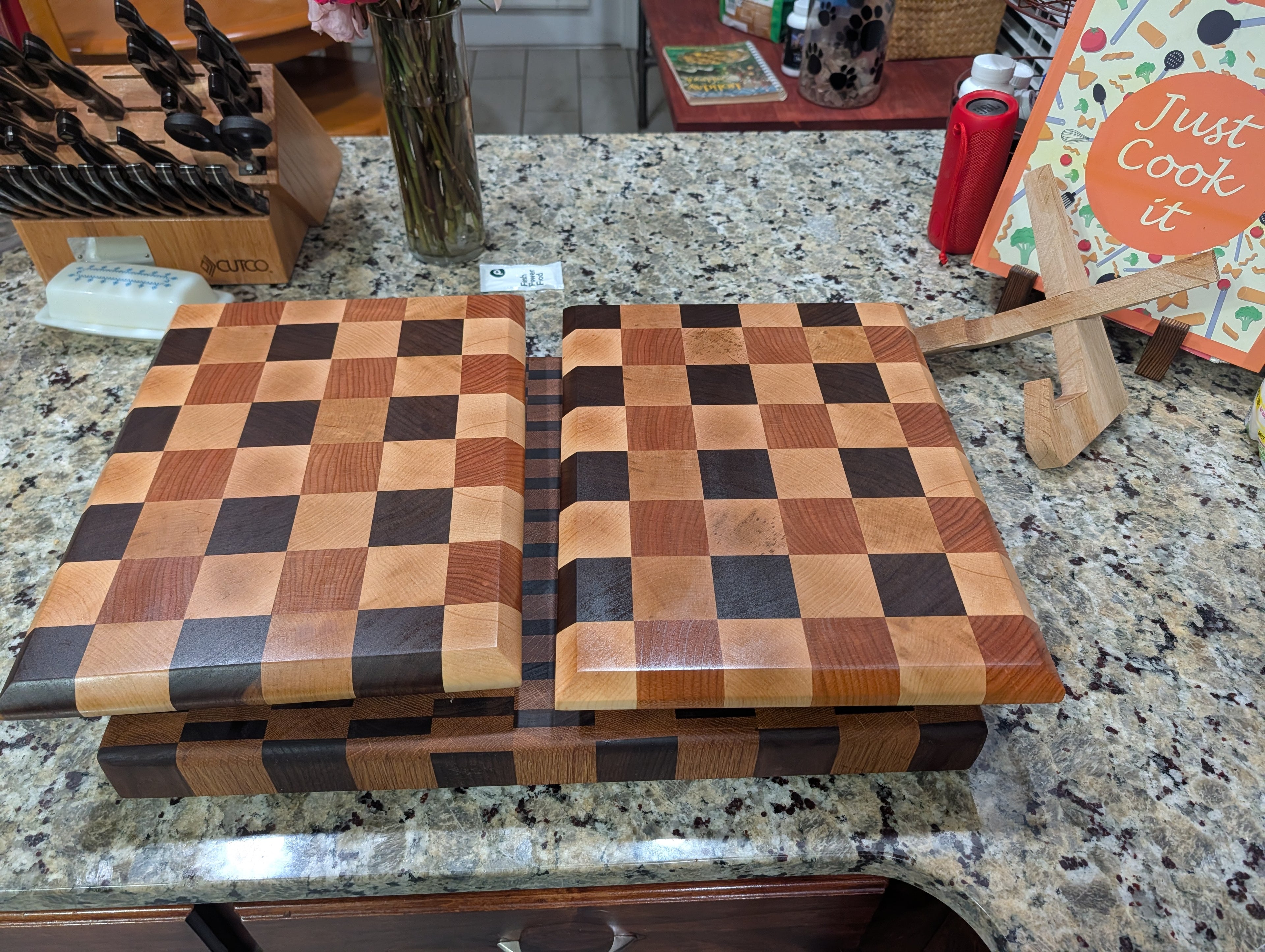 3 Color Checker Board Pattern